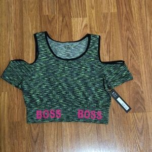 Under Control Boss Crop Cold Shoulder Yoga Gym Active Performance Top Sz M